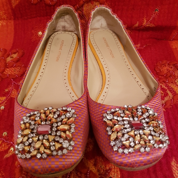 Adrienne Vittadini JEWELED FLATS 8 - Picture 7 of 7